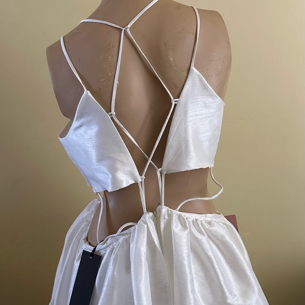 Helen O’Connor – Super Nova Gown – White - Picture 3 of 14